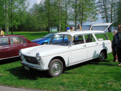 Peugeot 404